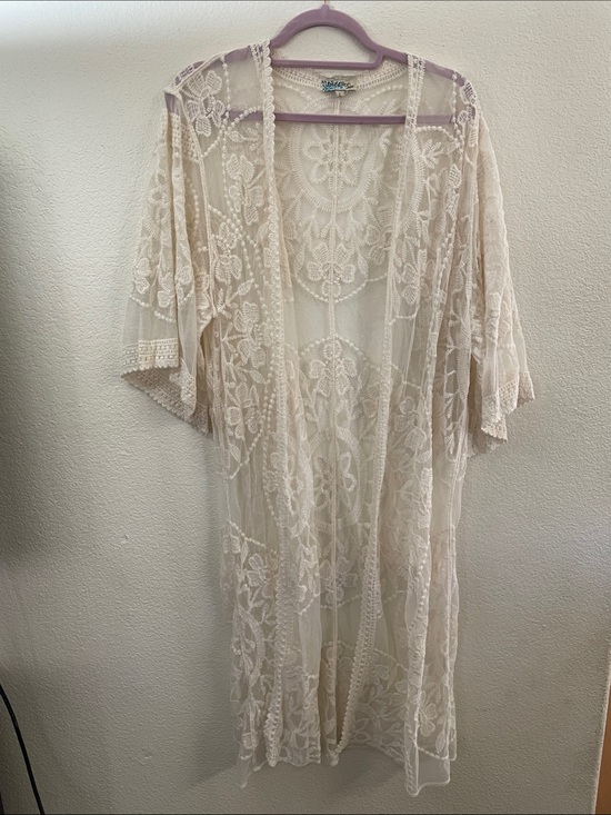 Rebellion Dresses & Skirts - Rebellion Sheer Cream Lace Kimono Robe cotton blend L romantic whimsical